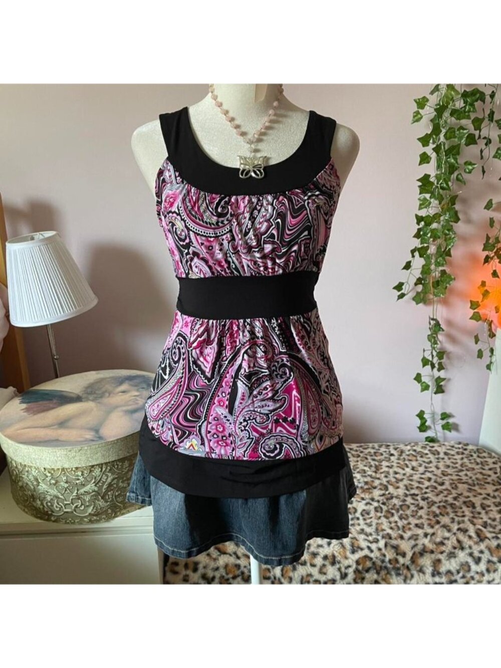 Y2K pink paisley print tank top with tie back detail
